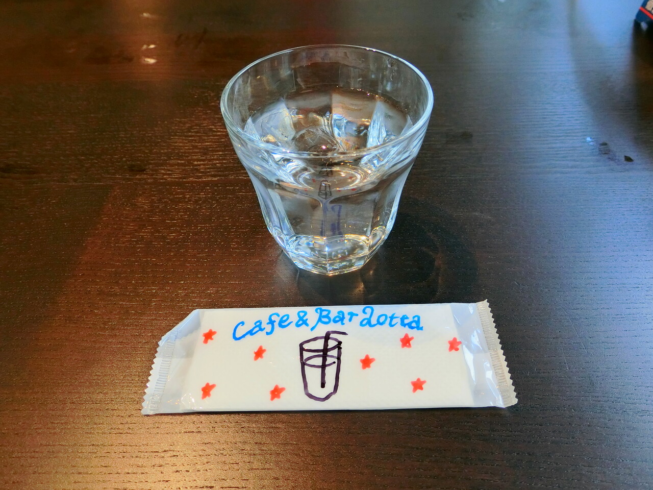 Cafe Bar Lotta 弥生台店 ハンバーグプレート 柴ポチダイアリー