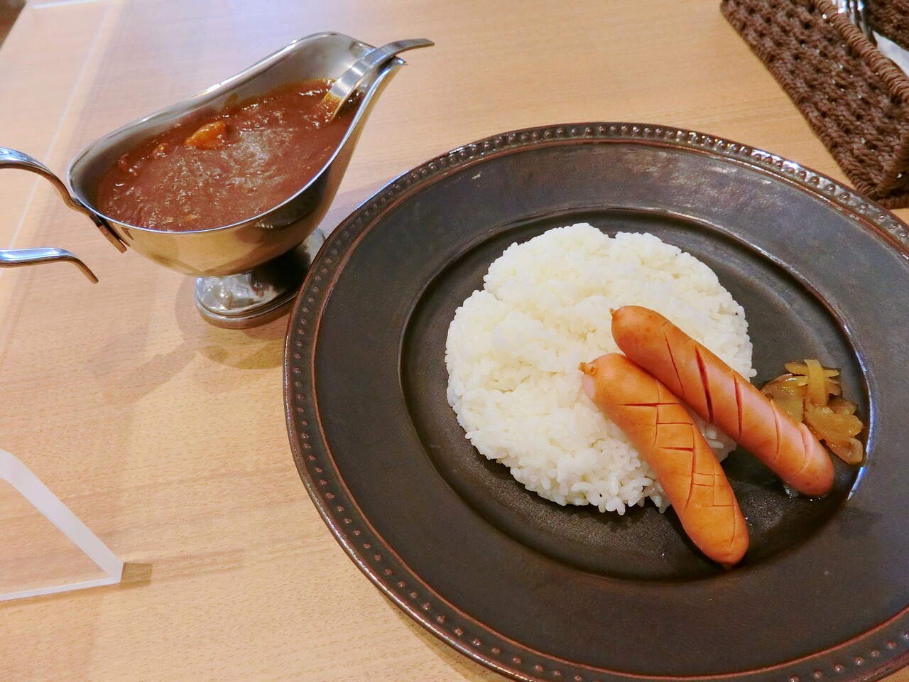 Cafe Kotti ｺｯﾁ イオンスタイル戸塚 カレーライス ウインナー 柴ポチダイアリー