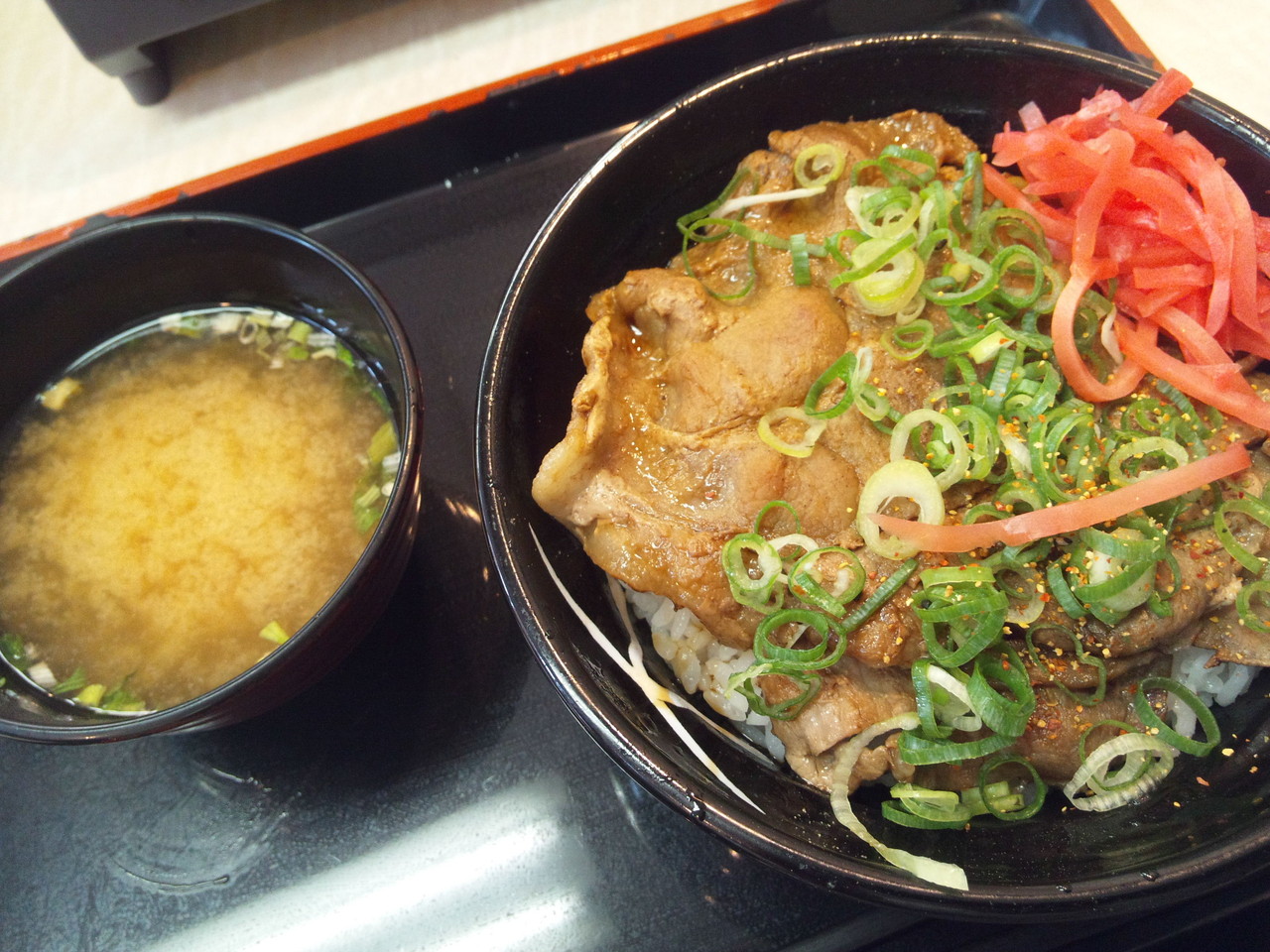 十勝 豚 丼 吉野家
