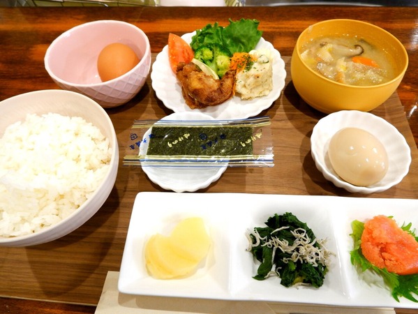 たまごかけご飯！！！！ たまごかけご飯に最適な特許取得の『たまご』を 7月に東日本で先行発売