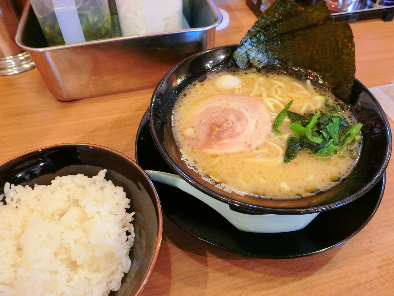 横浜家系ラーメン 町田商店 東戸塚店 ラーメン ライス 柴ポチダイアリー 横浜家系ラーメン 町田商店 東戸塚店 ラーメン ライス 柴ポチダイアリー