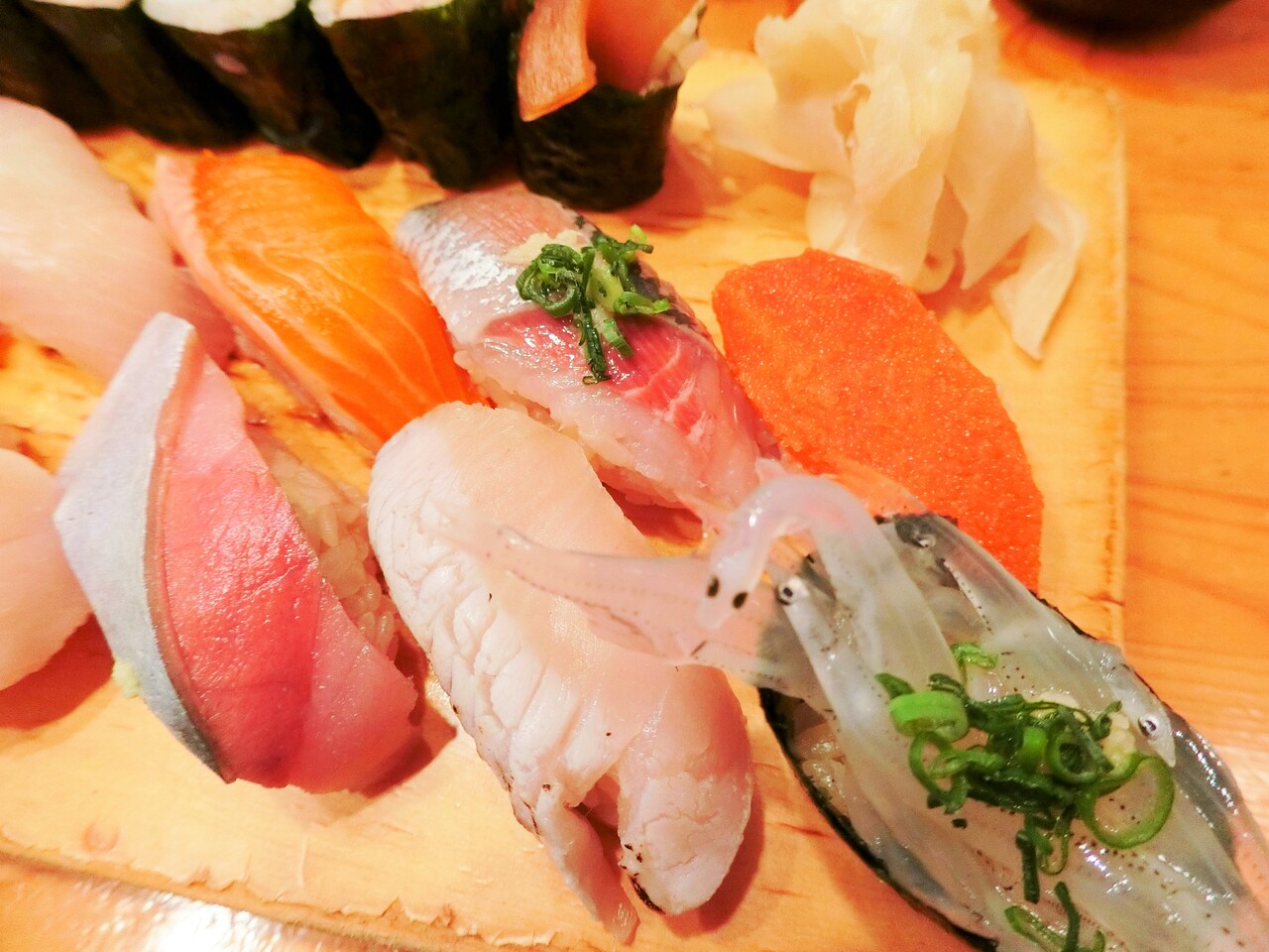 鮨 むらさき ランチのにぎりb 柴ポチダイアリー