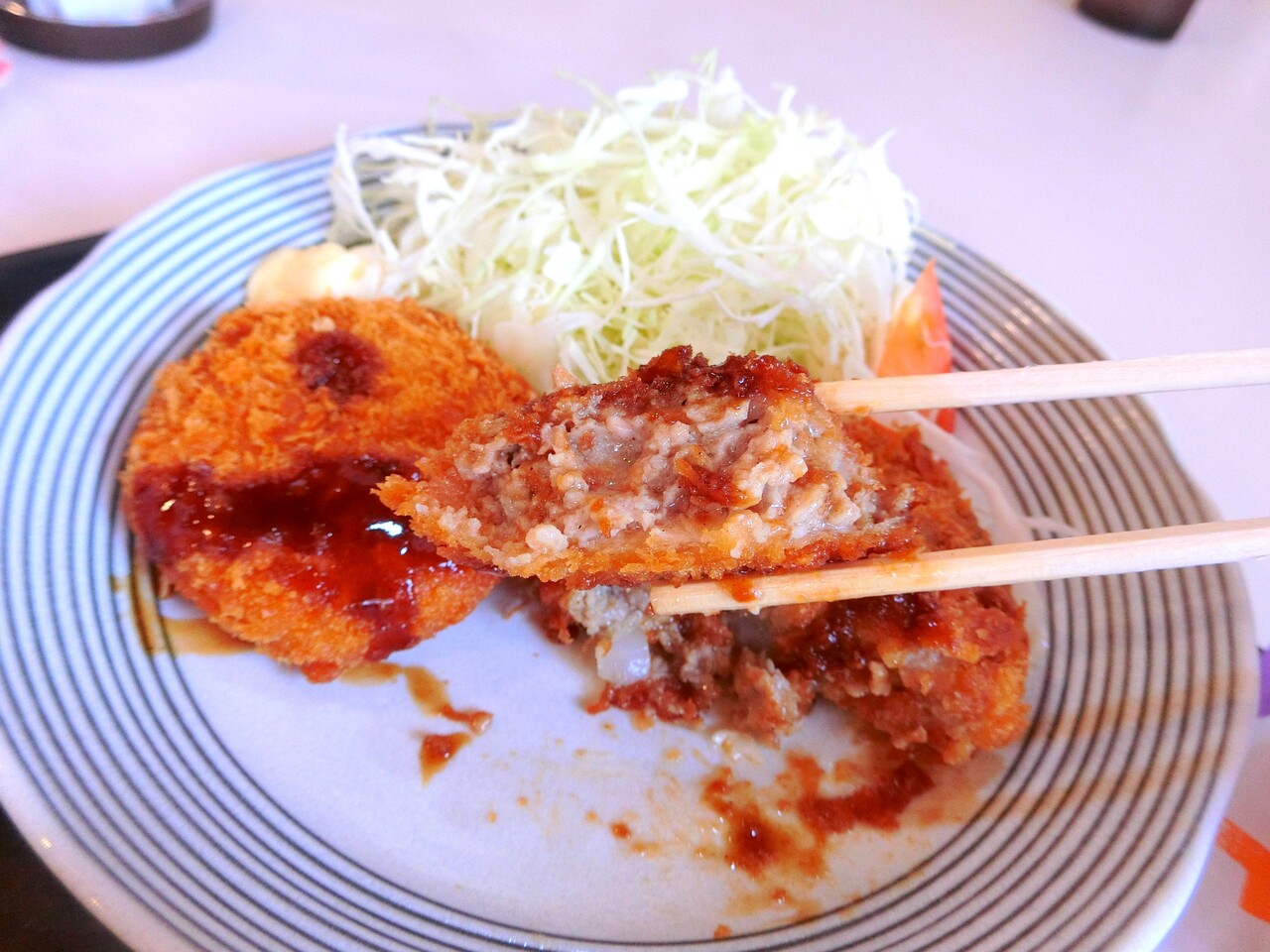 ごはんや ここーる ～ エビカツとメンチ : 柴ポチダイアリー