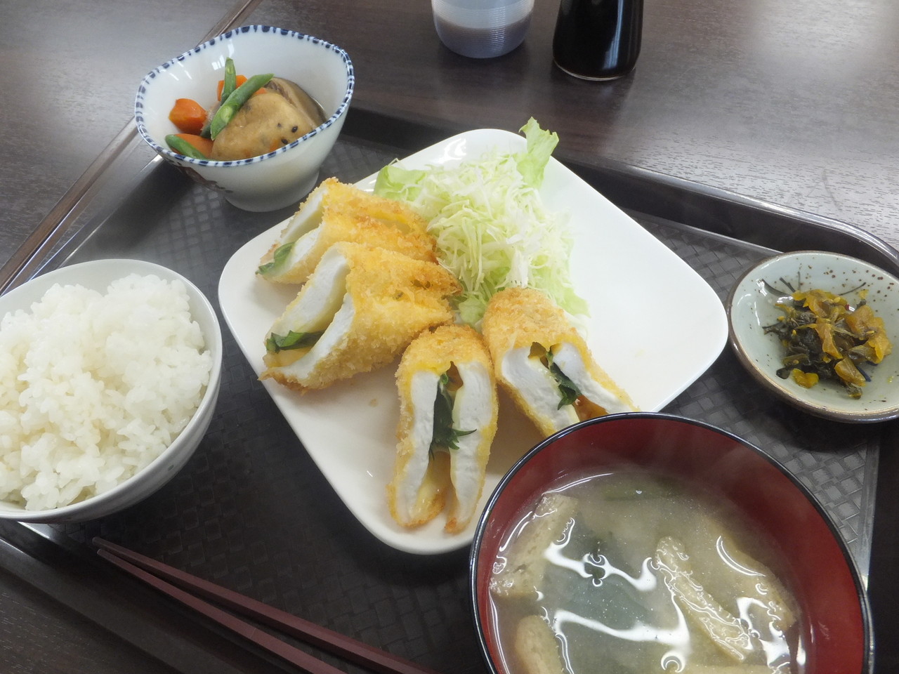 地域食堂 みんなの郷 ハンペンチーズフライ 柴ポチダイアリー