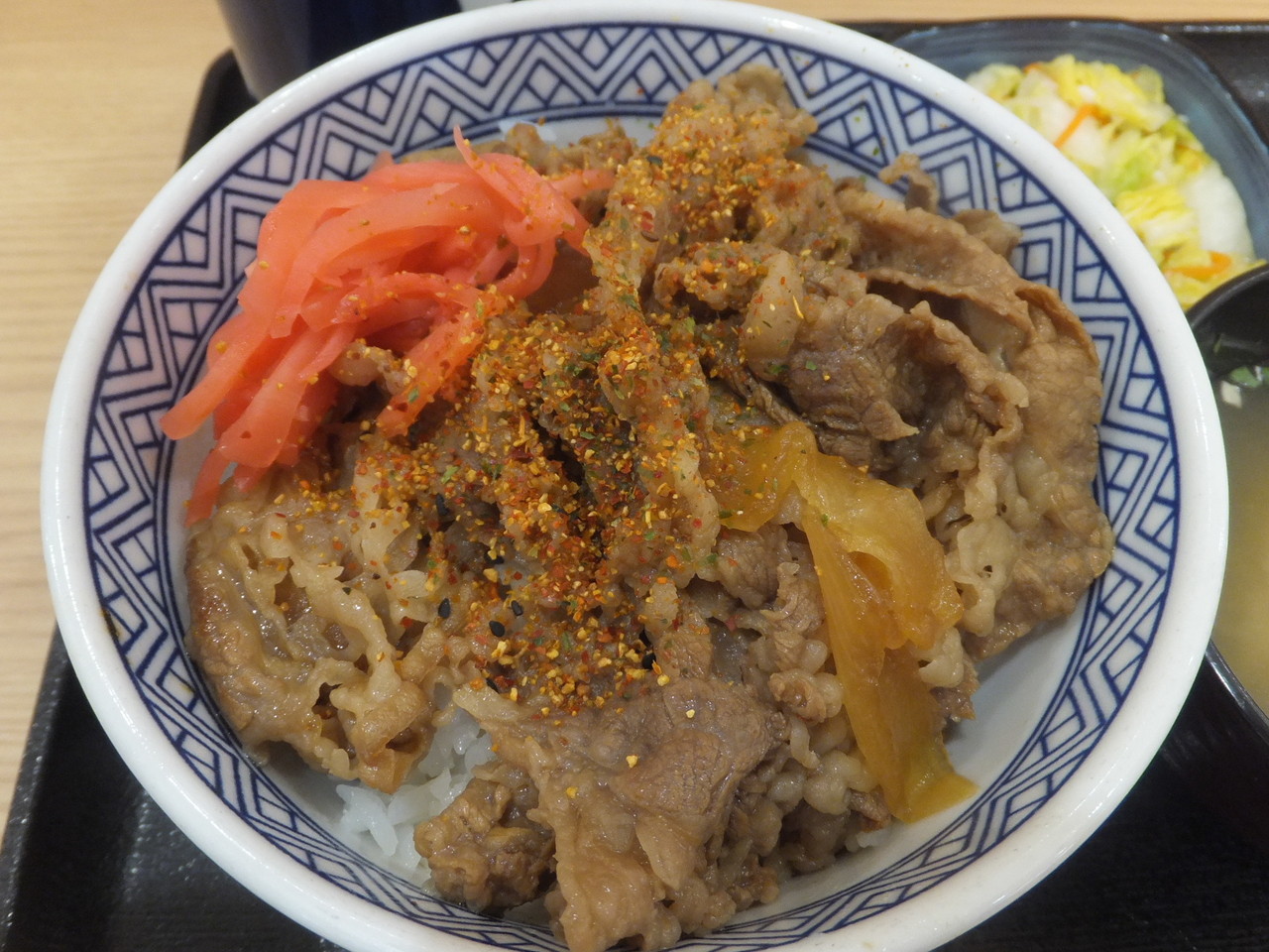 吉野家大黒ｐａ 牛丼 お新香 みそ汁セット 柴ポチダイアリー