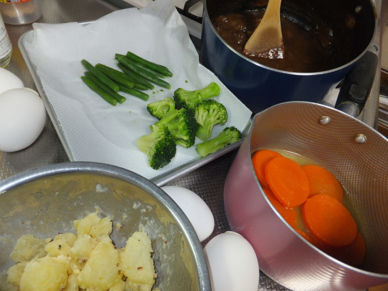 ハヤシソースのオムレツを作る 柴ポチダイアリー