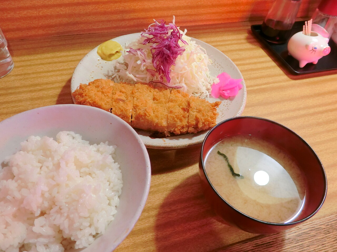 とんかつ 朱鞠 ロースカツ定食 柴ポチダイアリー とんかつ 朱鞠 ロースカツ定食 柴ポチダイアリー
