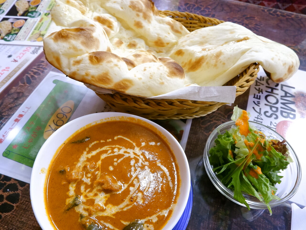 インディアンダイニング＆バー ナマステ瀬谷店 ～ 日替わりのナスと