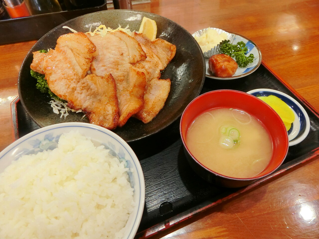 北海ラーメン 蝦夷 生姜焼き定食 柴ポチダイアリー