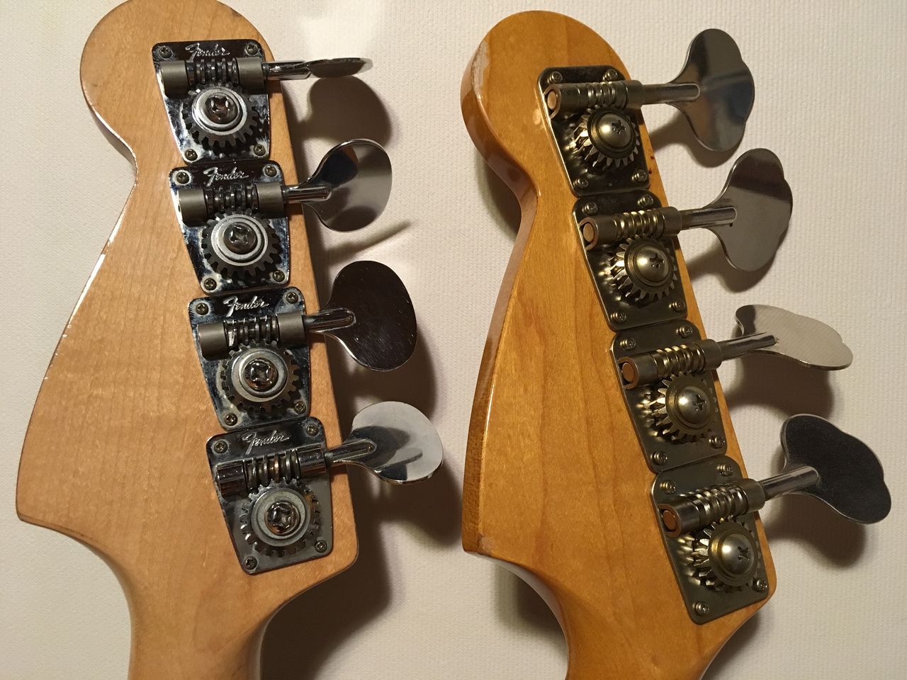 fender JAPANとUSAフェンダー・ムスタングベースの比較 : Shiba