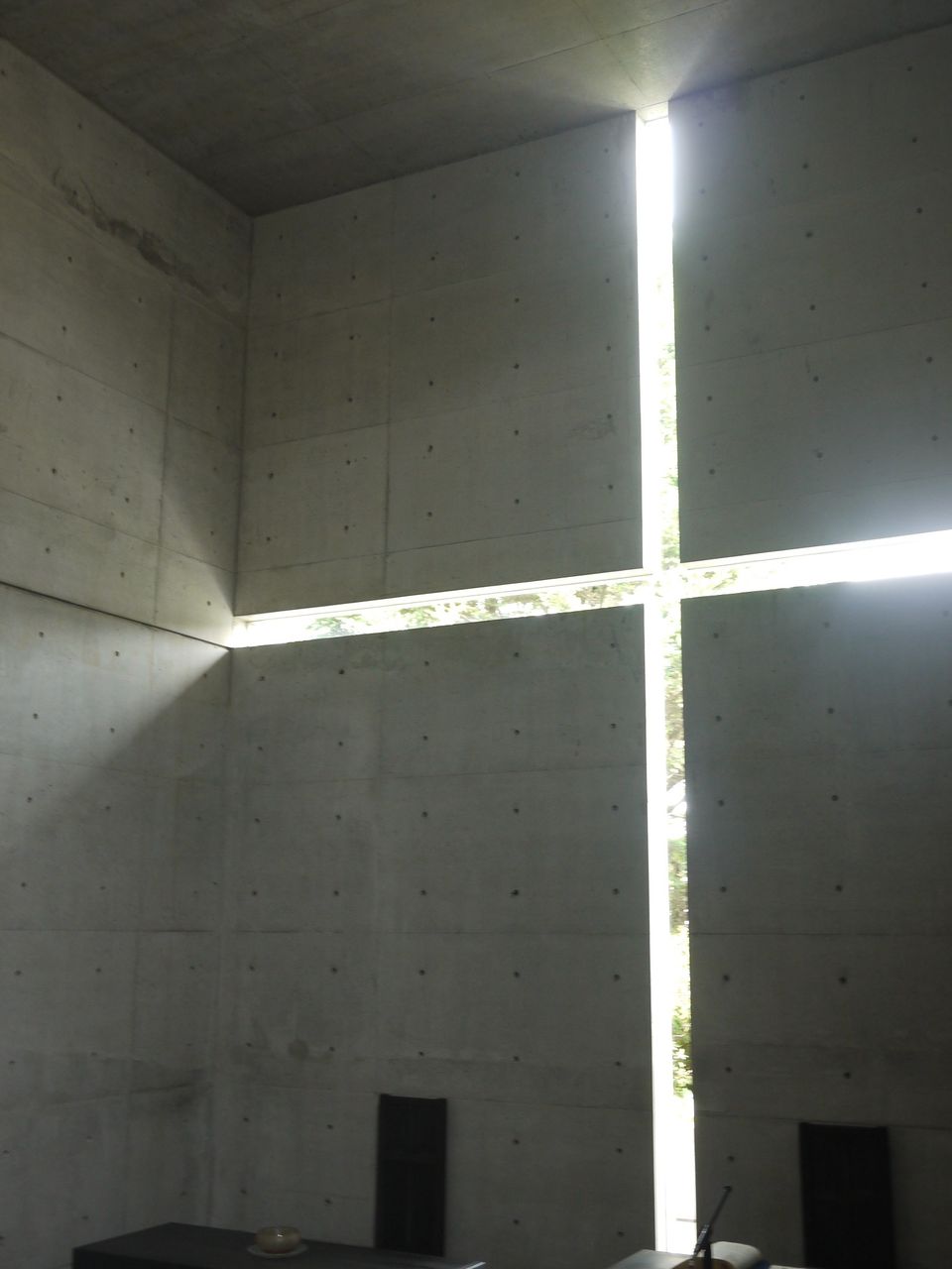 光の教会 白い教会 鼻唄みたいな建築旅行記 光の教会 白い教会 鼻唄みたいな建築旅行記