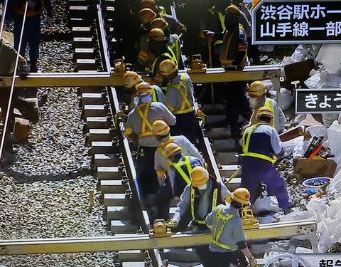 923E8960-BEB3-4FA9-8401-1936EEB30AC0