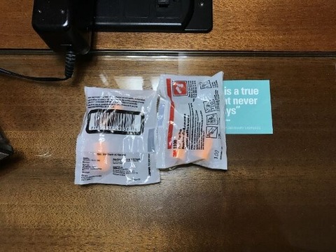 18AE5441-6869-4000-B43A-4B94D7F71812