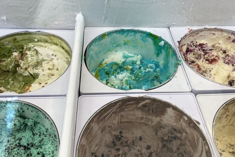 2980DC7D-8200-4EEF-9205-0F743A208D64