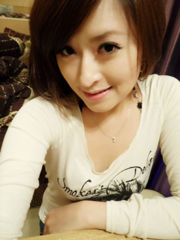合コン好きな美魔女さんのプライベート写メ公開 (30)