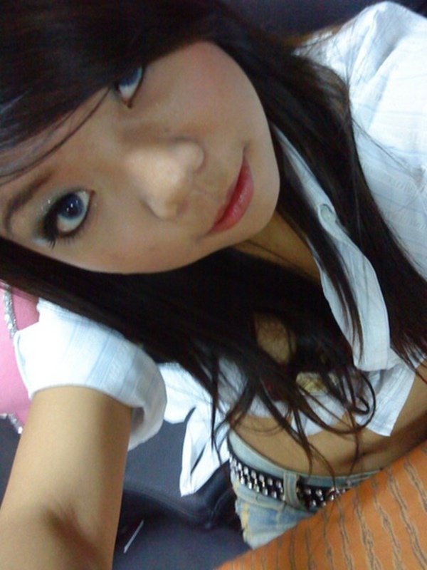エロギャルの着エロ系自画撮り写メ (28)