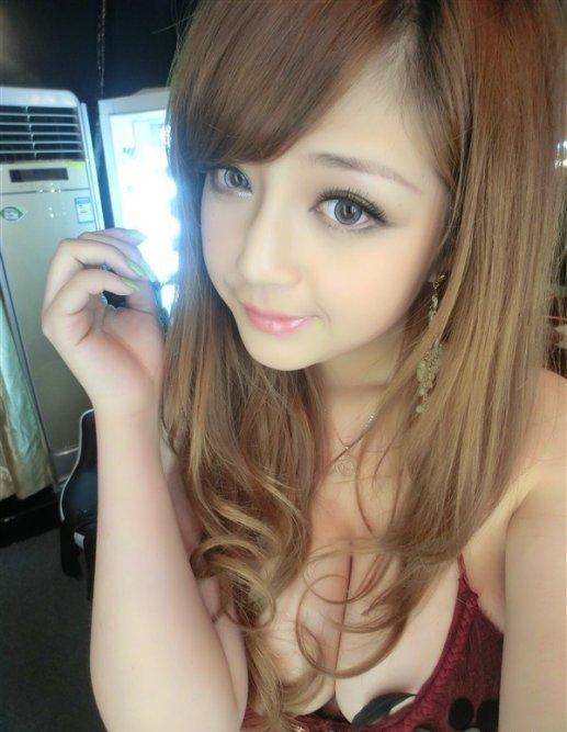 セクキャバ嬢が公開したお仕事前の自撮り写メ (5)