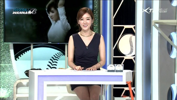 韓国の激エロ女子アナウンサー (24)