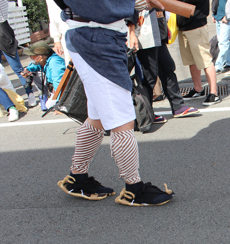 民芸家具 藁草履 民具 民芸家具 輸入住宅建材 山あり 谷あり 努力あり 民芸家具 藁草履 民具 民芸家具 輸入住宅建材 山あり 谷あり 努力あり