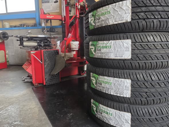 ステップワゴンタイヤ 205/65R15 当店お勧め輸入タイヤ販売【トータル ステップワゴンタイヤ 205/65R15 当店お勧め輸入タイヤ販売【トータル