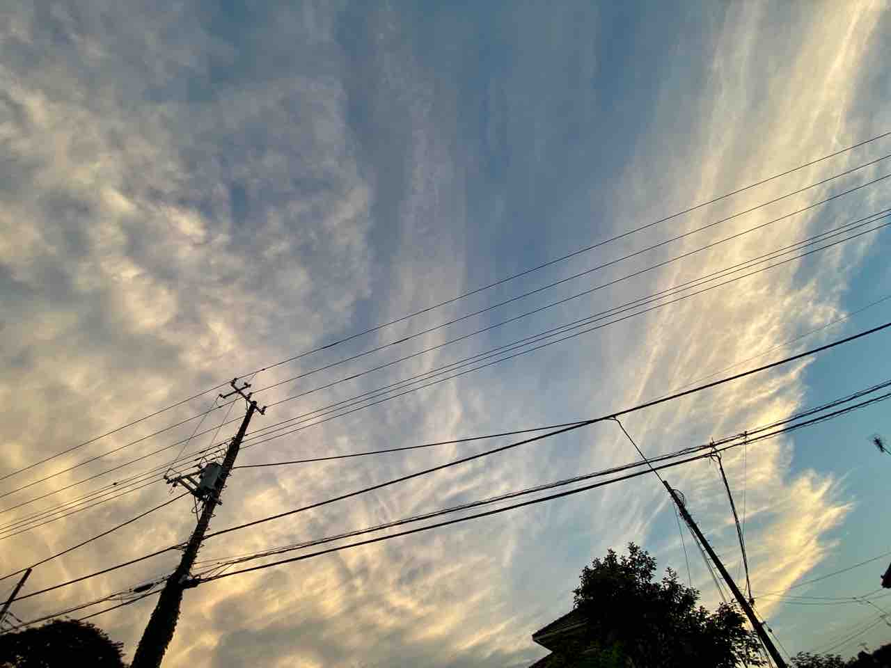 夕方の綺麗な空 6 15 Mojin Music Cafe 夕方の綺麗な空 6 15 Mojin Music Cafe