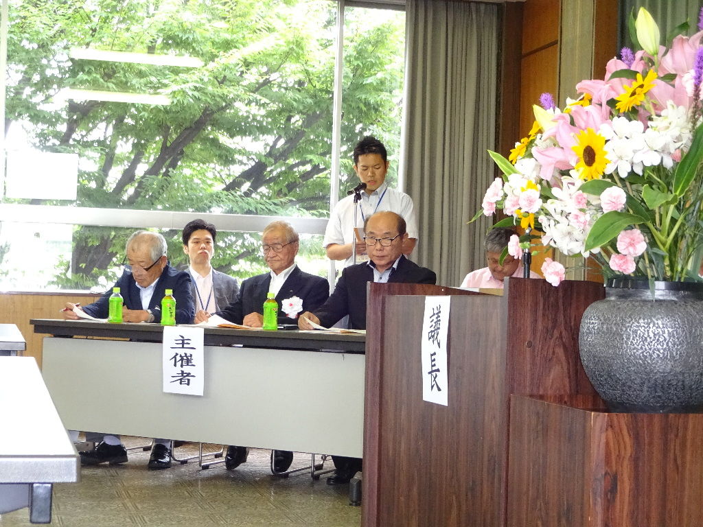 商店会連合会総会 岡しげお活動日記 商店会連合会総会 岡しげお活動日記