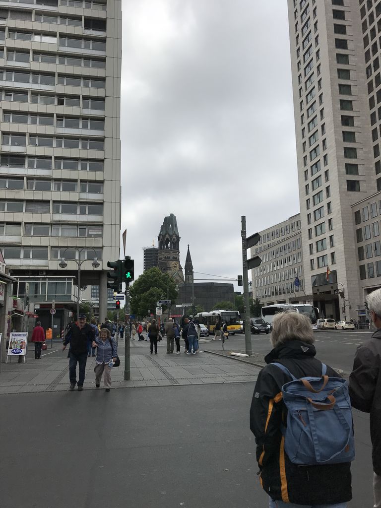 ベルリン週末旅行１０ 爆撃を受けた教会を見に行く ドイツ 天然暮らし