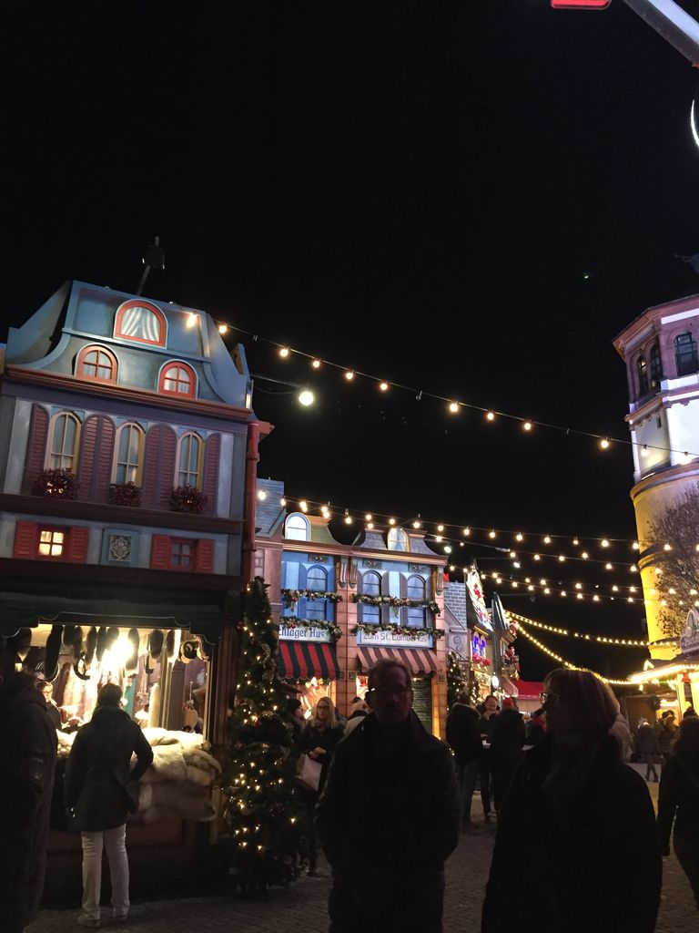 ドイツ デュッセルドルフのクリスマスマーケットに行きました ドイツ 天然暮らし ドイツ デュッセルドルフのクリスマスマーケットに行きました ドイツ 天然暮らし