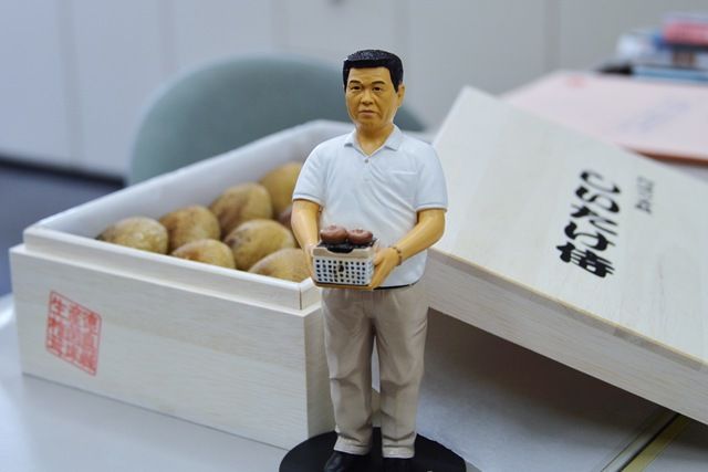 120614091455D40_8824