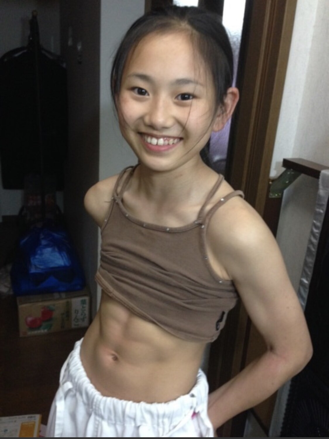 朗報 腹筋バキバキの美少女 見つかる 2chnewsまとめ