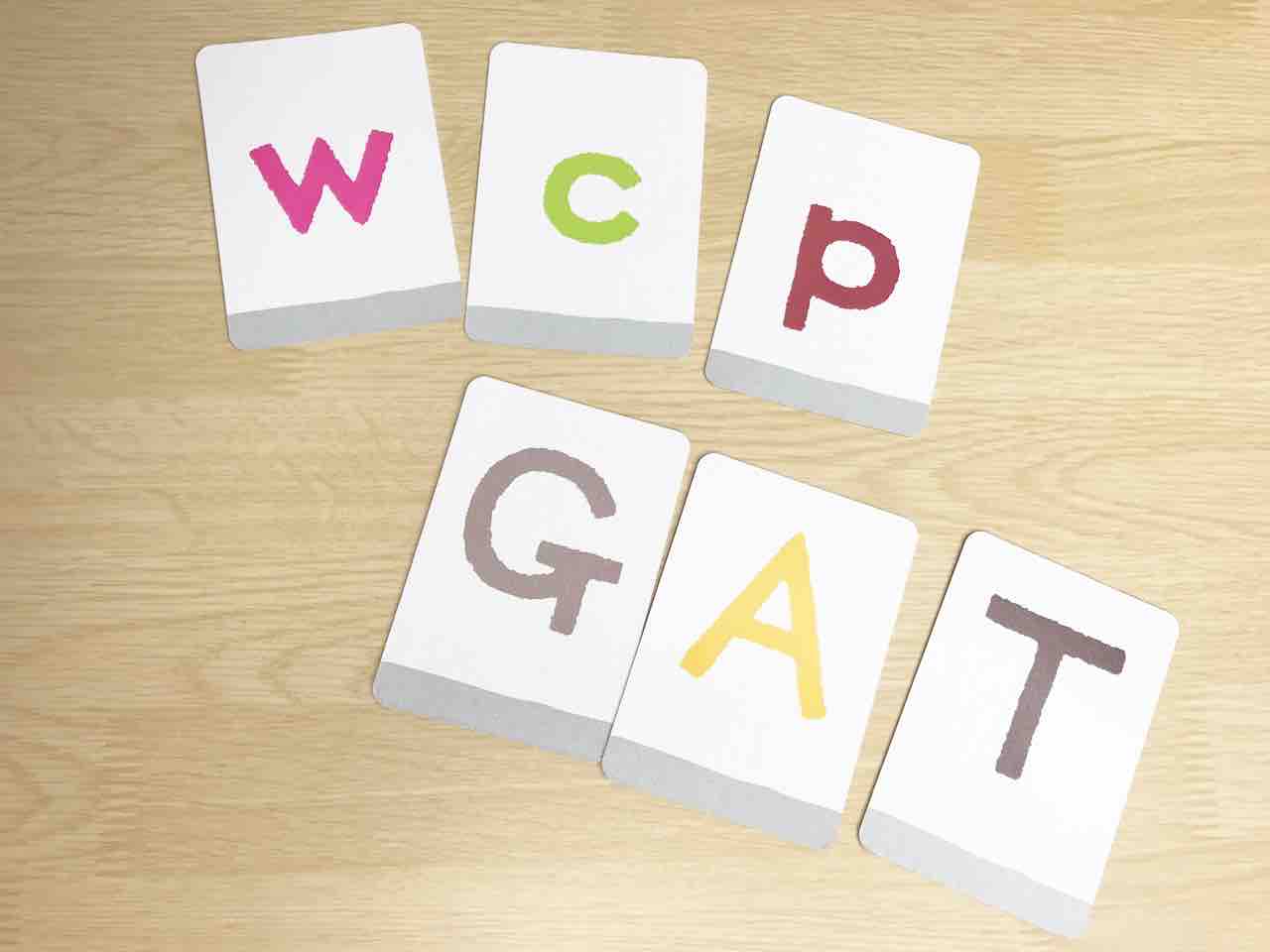 3ヒントで学ぶ えいごカード は3歳から遊べる英語学習カード えくぼとねこっけ 3ヒントで学ぶ えいごカード は3歳から遊べる英語学習カード えくぼとねこっけ