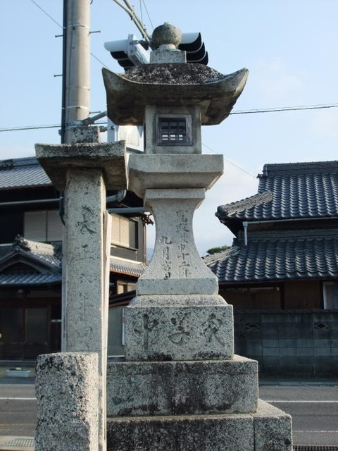 700-03