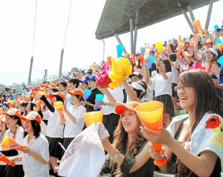 282631_191215537601703_191215430935047_517640_1646969_n