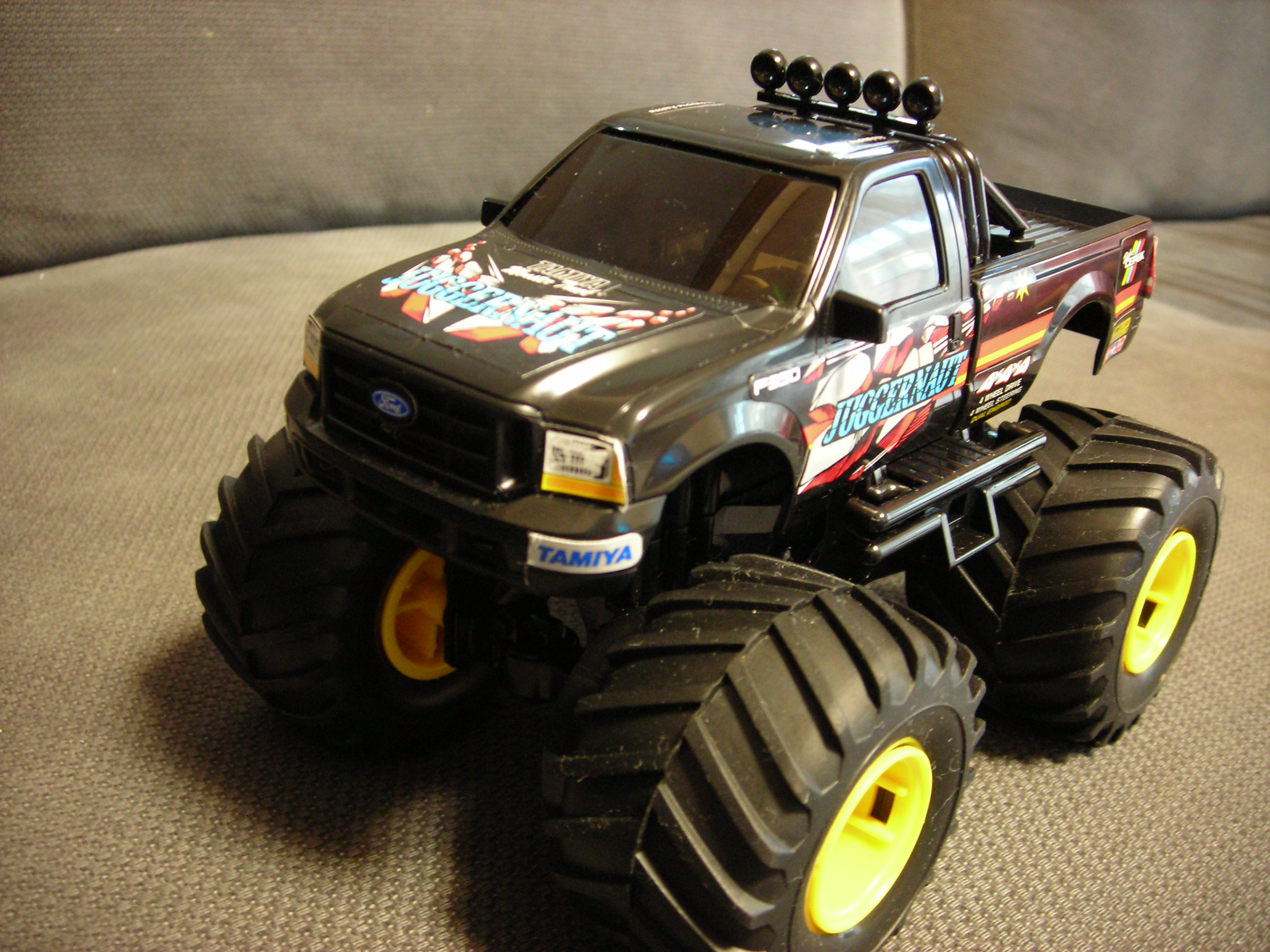 長期納期 TAMIYA ミニ四駆 未組立 JUGGERNAUT 1/32 【公式通販】