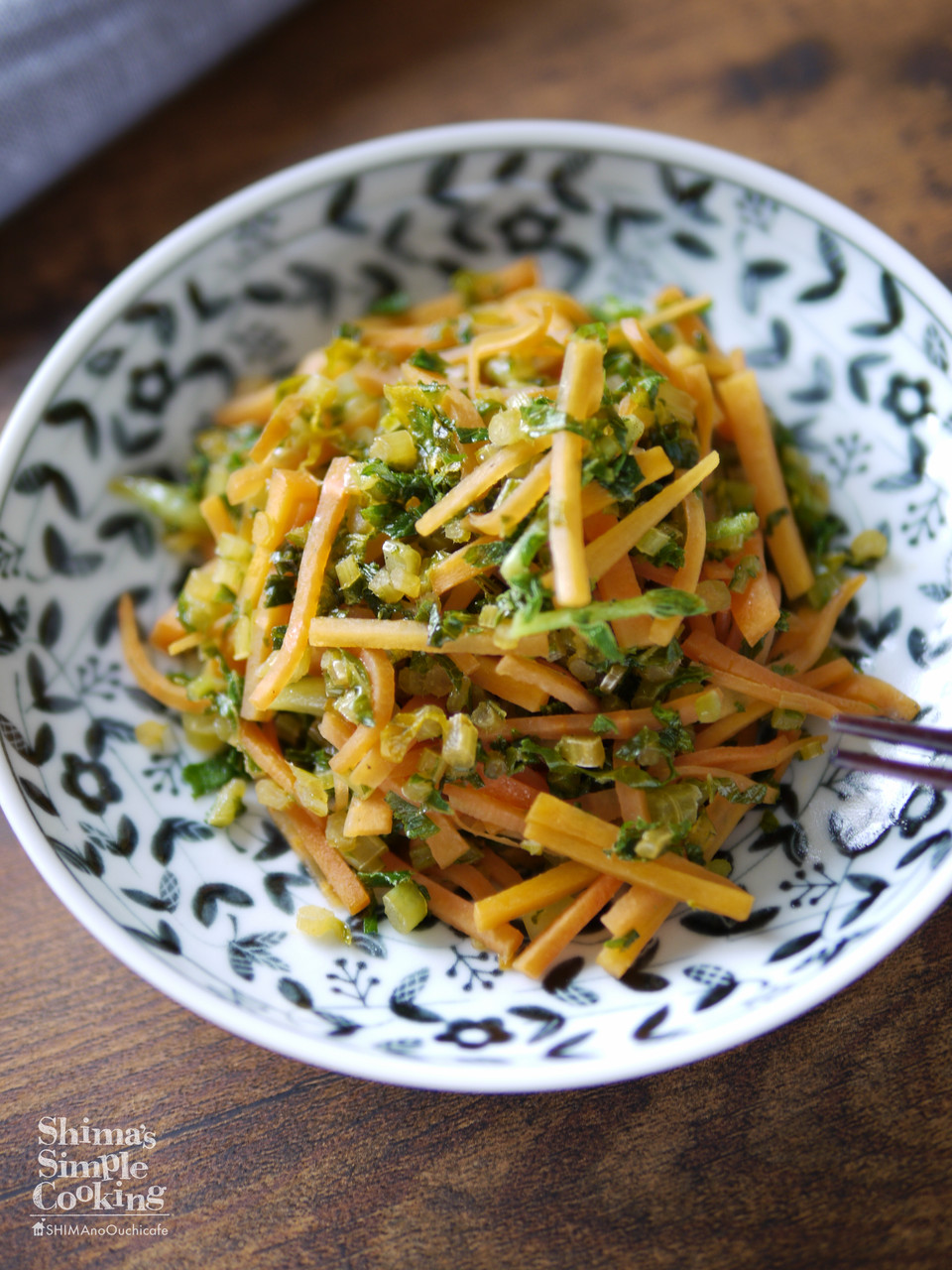 味付けは醤油だけ 簡単 ５分 常備菜 副菜 ご飯に合うおかず 大根葉とニンジンのキンピラ 簡単 節約 おしゃレシピ Shimaのオウチカフェ Powered By ライブドアブログ