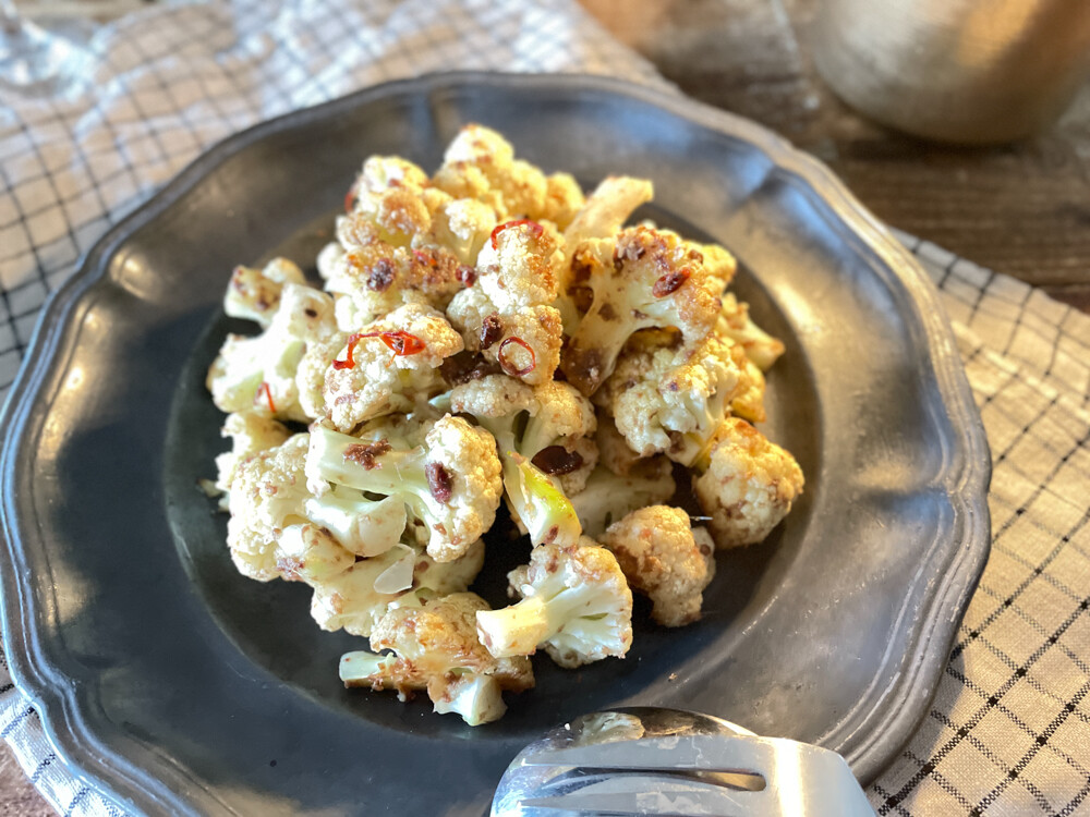カリフラワー好きはメロメロ 茹でずに調理 ヤミツキ系レシピ カリフラワーアンチョビペペロン 簡単 節約 おしゃレシピ Shimaのオウチカフェ Powered By ライブドアブログ