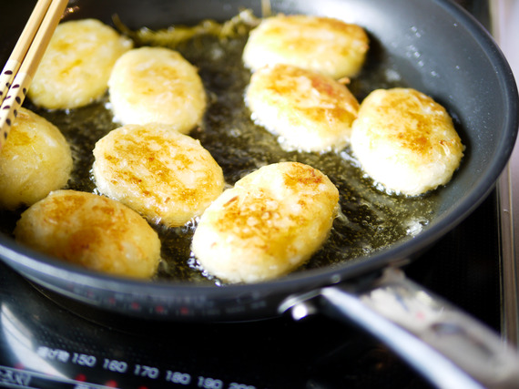 aaaaaaaaaaaaaa (69 - 27)