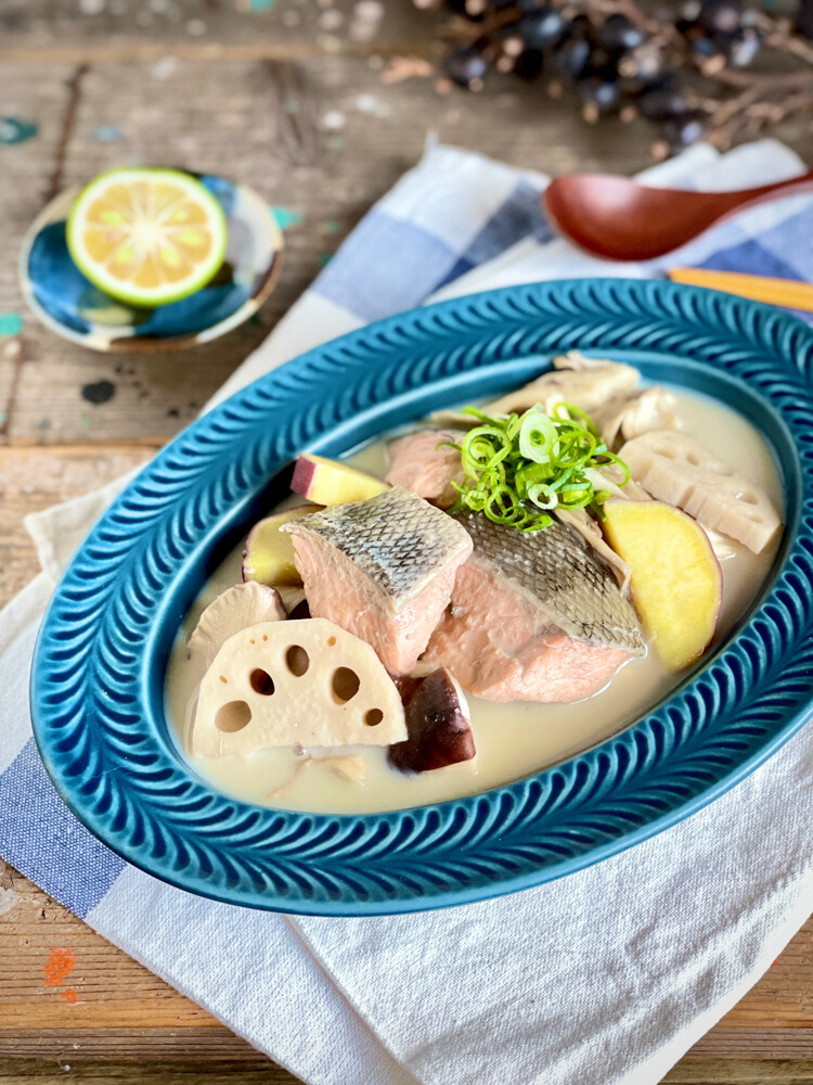 秋鮭 秋の味覚コラボなごちそうレシピ 豆乳仕立てのホッコリごちそう味噌汁 簡単 節約 おしゃレシピ Shimaのオウチカフェ Powered By ライブドアブログ 秋鮭 秋の味覚コラボなごちそうレシピ 豆乳仕立てのホッコリごちそう味噌汁 簡単 節約 おしゃレシピ Shimaのオウチカフェ Powered By ライブドアブログ