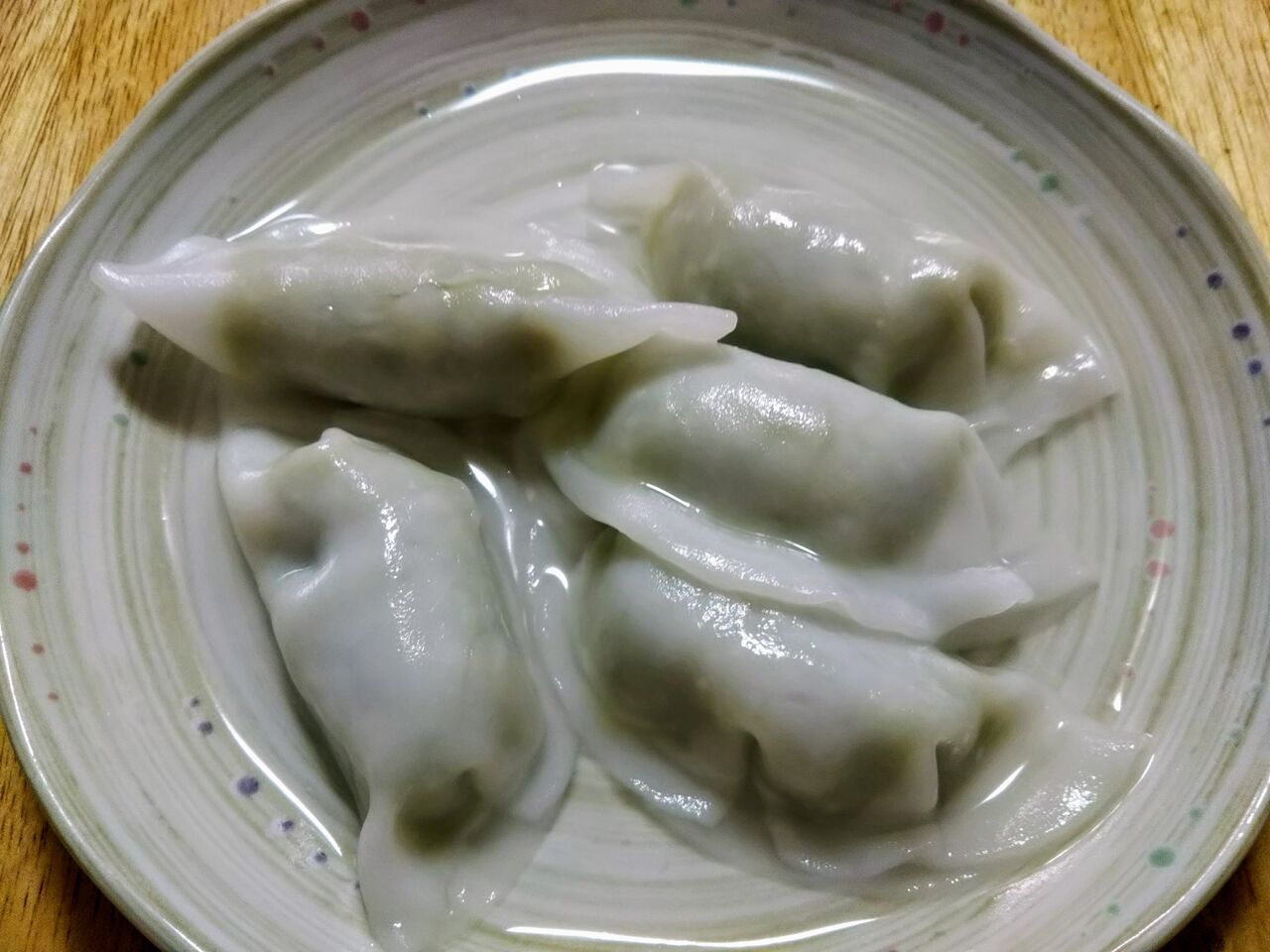 安心安全がうれしい 黒にんにく 葉にんにく餃子 Shimantowombatのblog 安心安全がうれしい 黒にんにく 葉にんにく餃子 Shimantowombatのblog