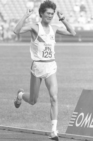 中山竹通氏の回想 つま先着地の話に思うこと 100年ランナーズのblog