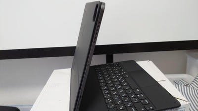 42E4039F-AFF0-435D-81FB-FC0C7ADA9AE9