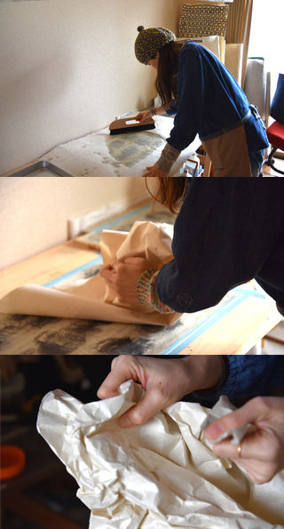 和紙の小物制作風景