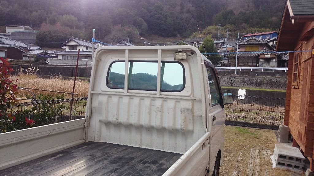 軽トラ リアガラス ダークスモークフィルム 我流メンテのブログ