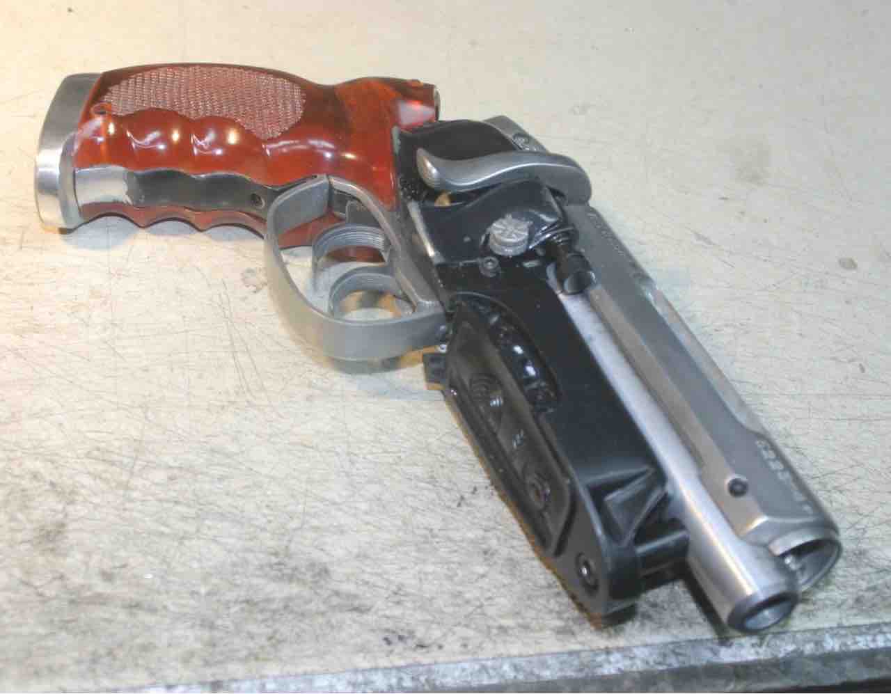 コイル氏のブラスター キット sfプロップ ミュージアム コイル氏のブラスター キット sfプロップ ミュージアム