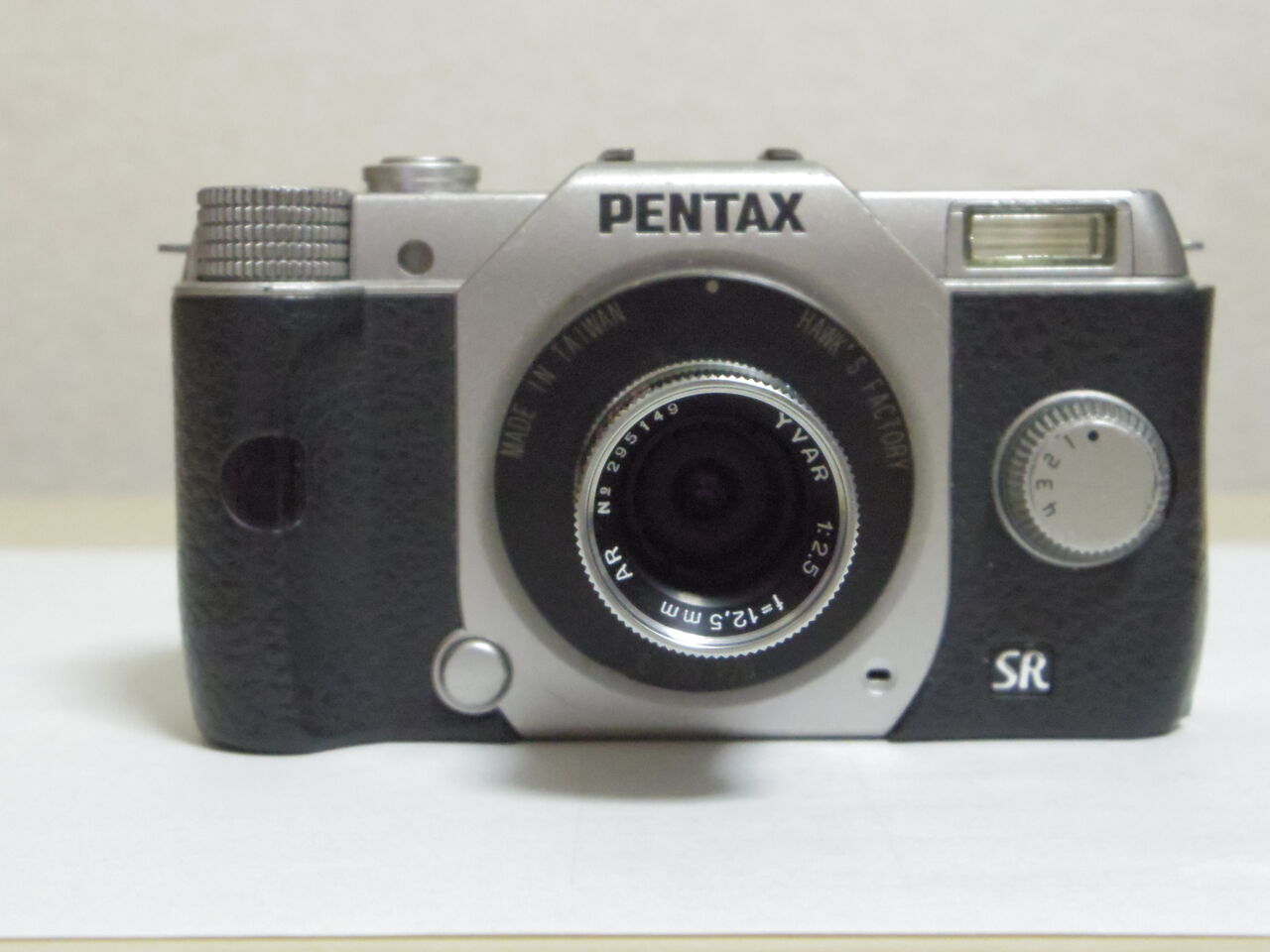 カメラ河童のシネレンズ図鑑11-Kern-Paillard Switzerland YVAR 12.5mm