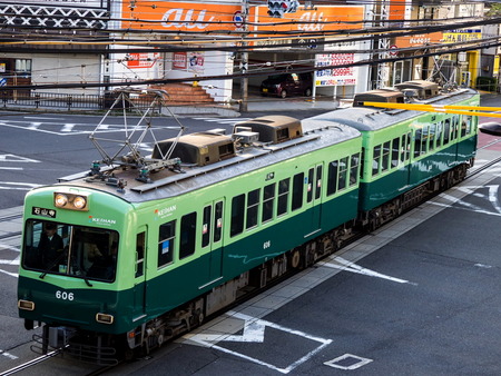 京阪6