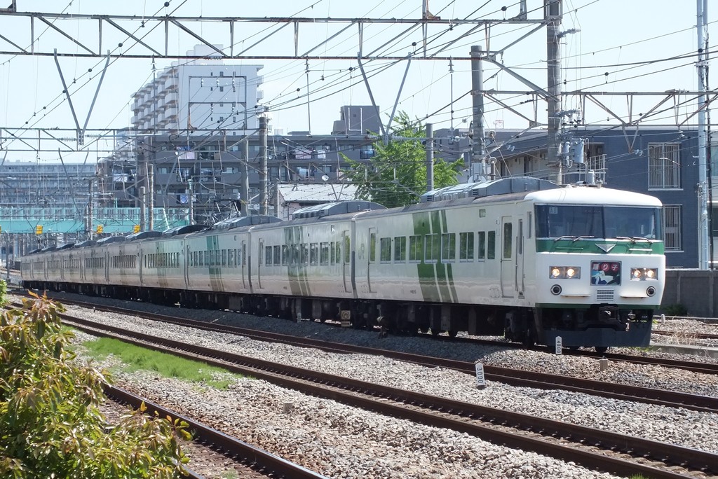 東海道本線 3 185系 踊り子107号 E259系 マリンエクスプレス踊り子号 新鶴見通信