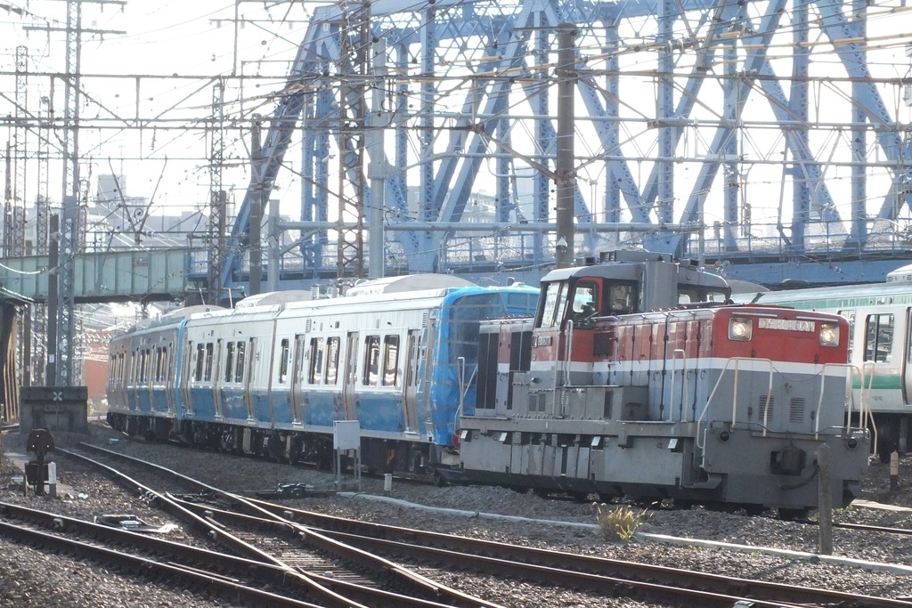 青い森鉄道2編成 東海道本線 8-2(青い森鉄道703系甲種 9880レ DE11 2001