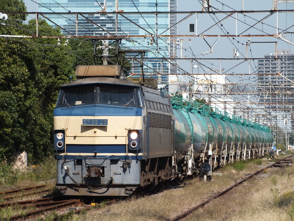 鶴凪 新鶴見界隈24-4（根岸運用 EF66 36) : 新鶴見通信