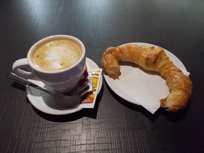 スペイン料理 カフェ コン レチェ 初心者 僕 のための英語 Aの勉強と旅日記 仮題 スペイン料理 カフェ コン レチェ 初心者 僕 のための英語 Aの勉強と旅日記 仮題